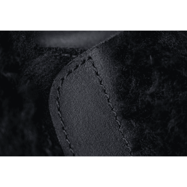 Lammeovertraek Slim Line Crescent Dressur gjord closeup