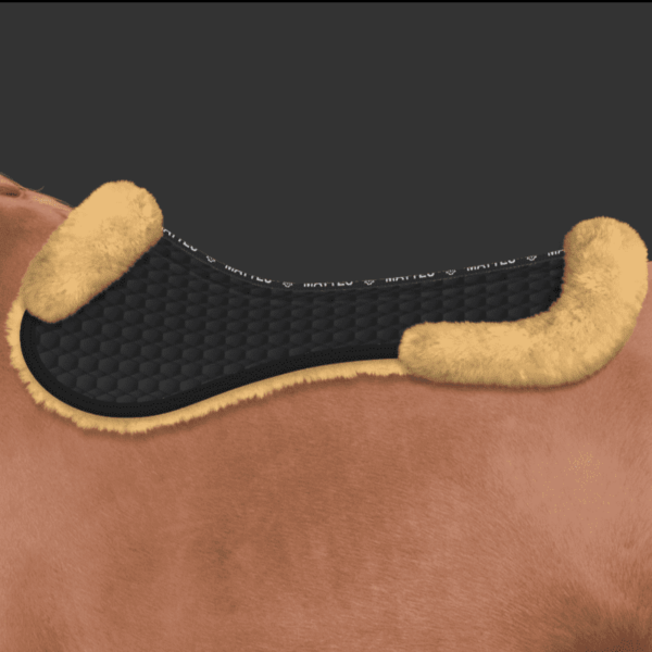 Mattes Pads med lam under, samt begge kanter Sort/Natur Spring str L