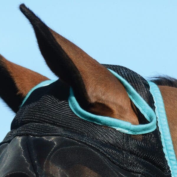 Fine mesh Stretch fleece poll 4 scaled