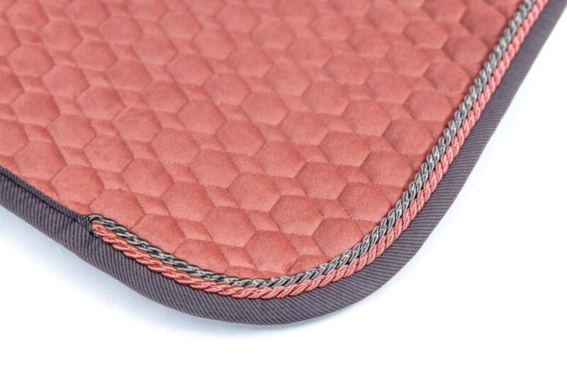 Mattes Engelsk dressur underlag Velvet Rose str M Kollektion 2024 - Billede 2